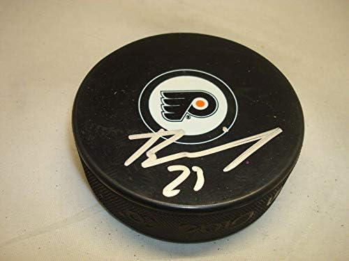 Brandon Manning potpisao je hokejaški pak Philadelphia Flajers s 1A-NHL Pakom s autogramom