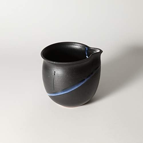 Katakuchi je ugasila šalicu. Tohru Funasaki. Hagi Yaki japanska keramika.