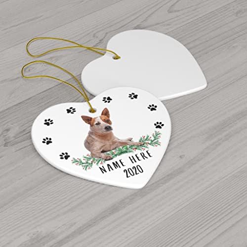 Personalizirano ime Australski stočni pas crvena peta šapa ispisuje darovi 2023 božićno drvce srce srce