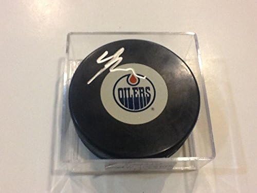 Rian Nugent Hopkins potpisao je hokejaški pak Edmonton Oilers s autogramom a - NHL Pakovi s autogramom